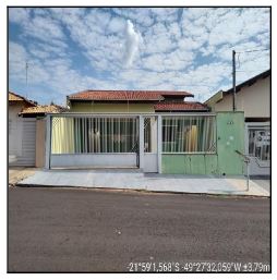 Casa de 210m² em Pirajuí