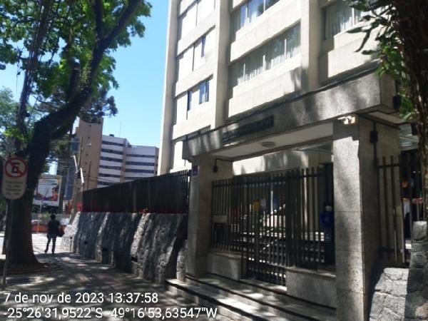 Apartamento de 165m² em Curitiba