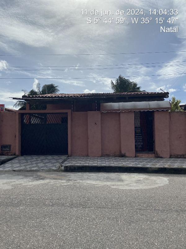 Casa de 106m² em Natal