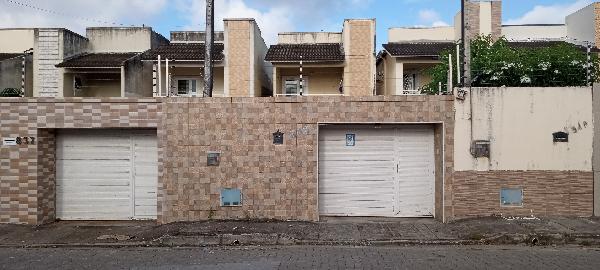 Casa de 136m² em Fortaleza