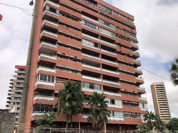 Apartamento de 208m² em Teresina