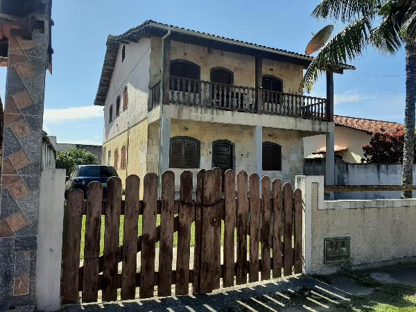 Casa de 224m² em Araruama