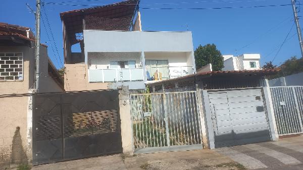 Casa de 111m² em Betim