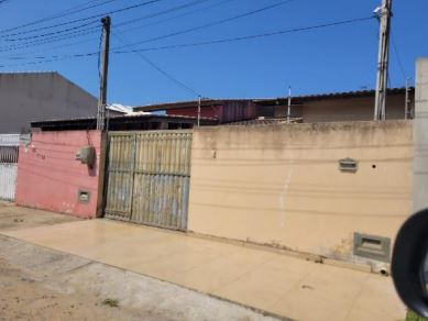 Casa de 75m² em Campos dos Goytacazes