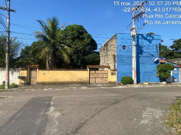 Prédio de 90m² em São Gonçalo
