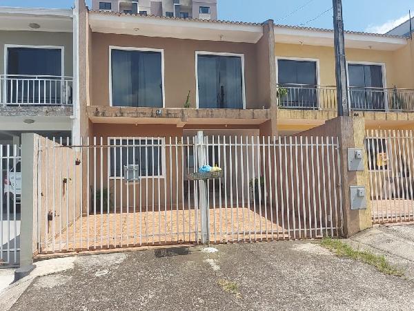 Casa de 101m² em Ponta Grossa