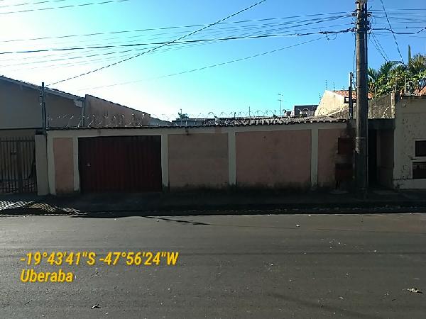 Casa de 69m² em Uberaba