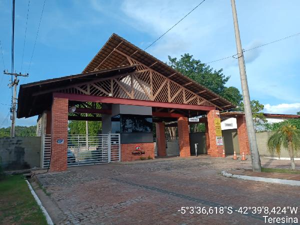 Casa de 167m² em Teresina