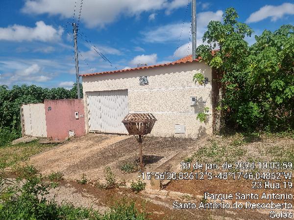 Casa de 64m² em Santo Antônio do Descoberto