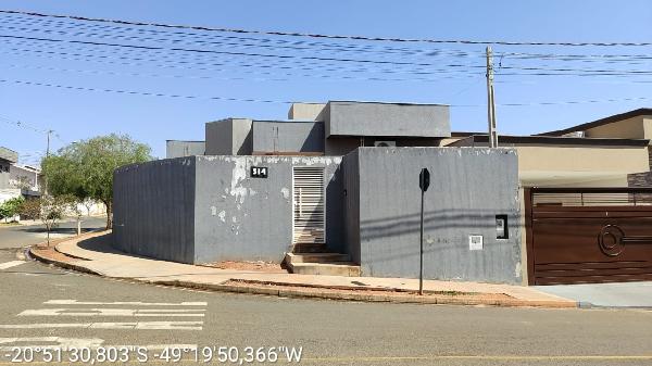 Casa de 142m² em São José do Rio Preto