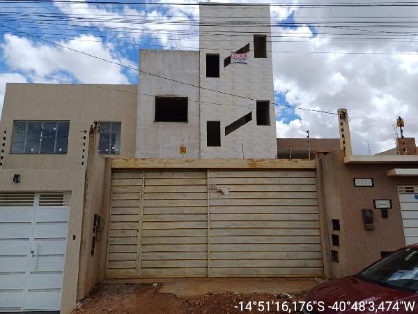 Casa de 226m² em Vitória da Conquista