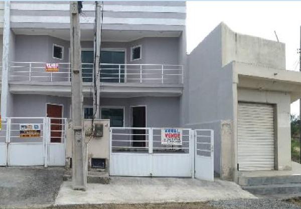 Casa de 97m² em Araruama