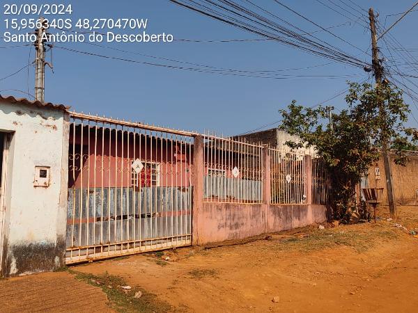 Casa de 112m² em Santo Antônio do Descoberto