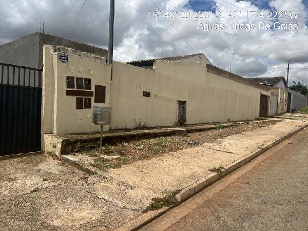 Casa em Águas Lindas de Goiás