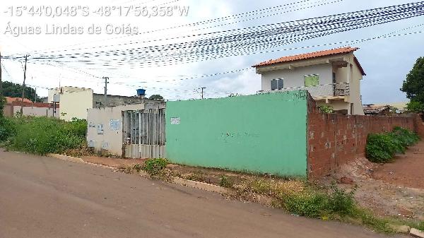 Apartamento de 75m² em Águas Lindas de Goiás