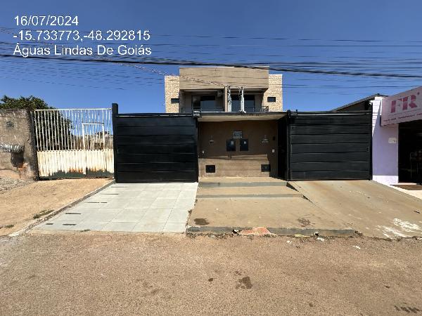 Sobrado de 142m² em Águas Lindas de Goiás
