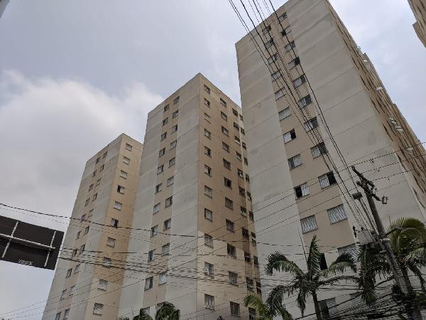 Apartamento de 46m² em Taboão da Serra