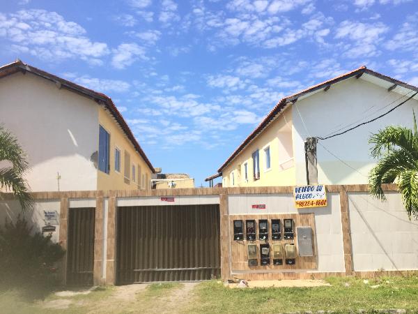 Casa de 74m² em Camaçari