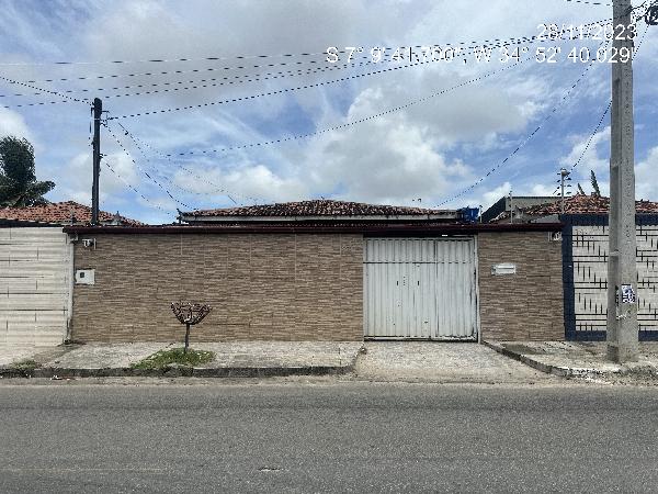 Casa de 115m² em João Pessoa