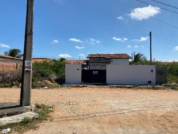 Casa de 70m² em Extremoz