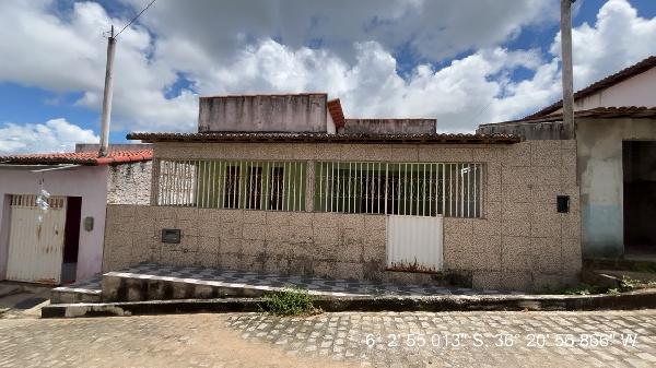 Casa de 96m² em Cerro Corá