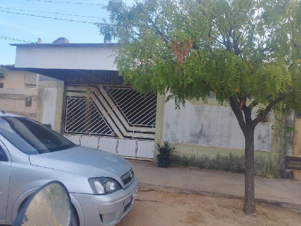 Casa em Parelhas