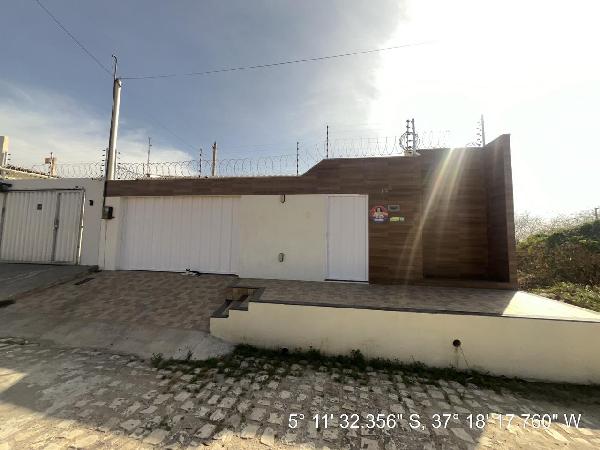 Casa de 93m² em Mossoró