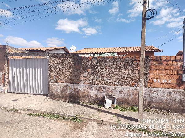 Casa em Águas Lindas de Goiás
