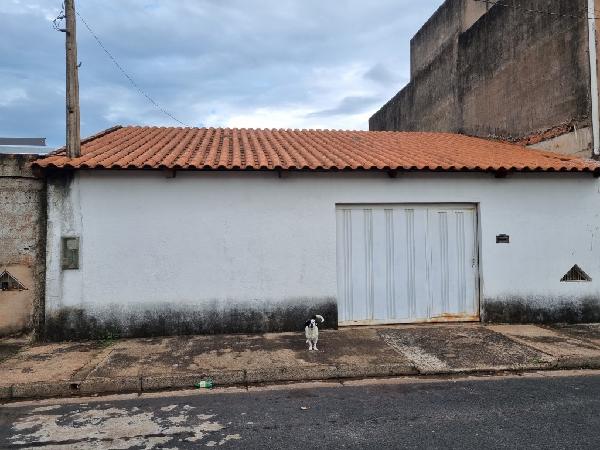 Casa de 50m² em Uberlândia