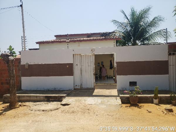 Casa de 79m² em Felipe Guerra