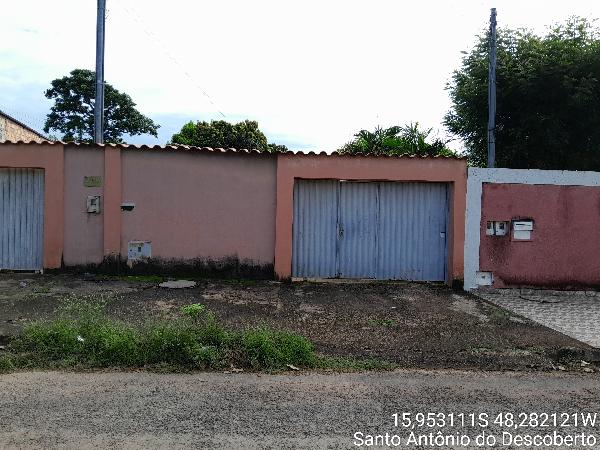 Casa de 61m² em Santo Antônio do Descoberto