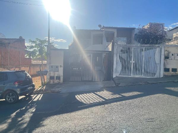 Casa de 83m² em Governador Valadares