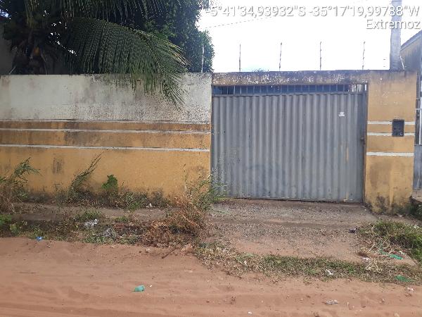 Casa de 70m² em Extremoz