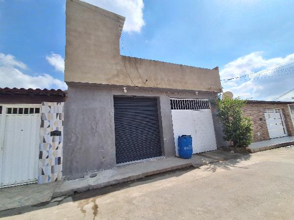 Casa de 128m² em Belford Roxo