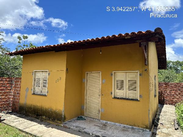 Casa de 49m² em Piracuruca