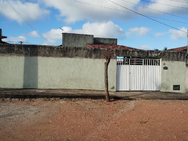 Casa de 65m² em Extremoz