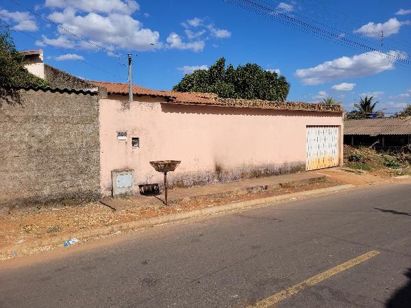 Casa de 209m² em Aparecida de Goiânia