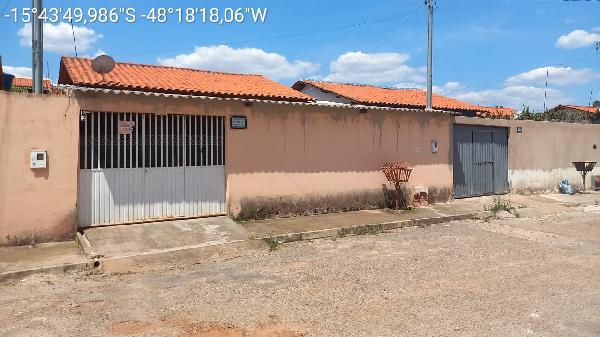 Casa de 56m² em Águas Lindas de Goiás