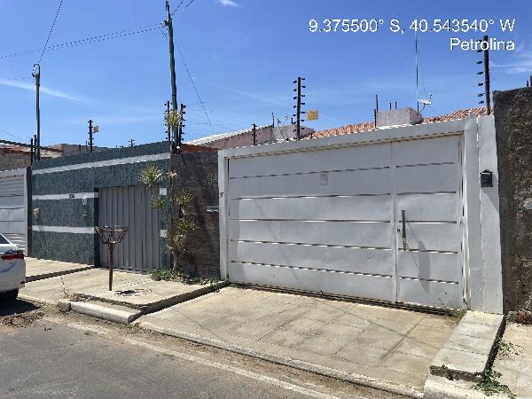 Casa de 109m² em Petrolina