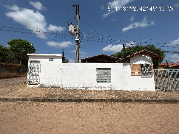 Casa de 67m² em Teresina