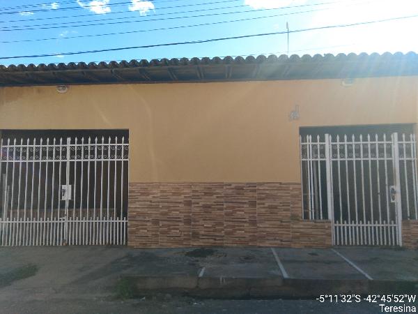 Casa de 47m² em Teresina