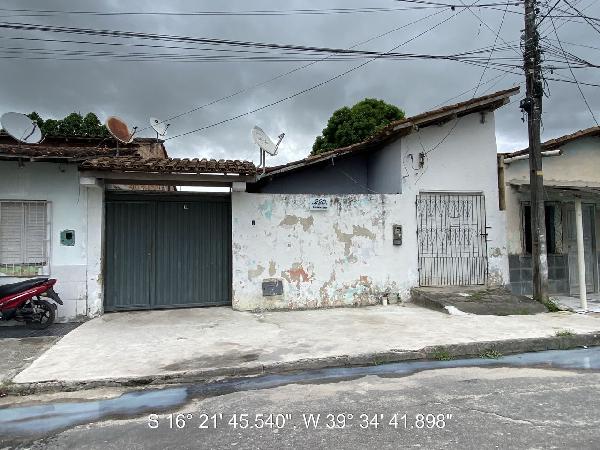 Casa de 177m² em Eunápolis