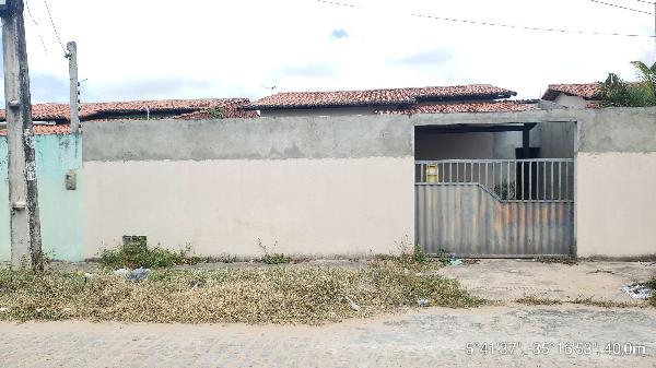 Casa de 71m² em Extremoz