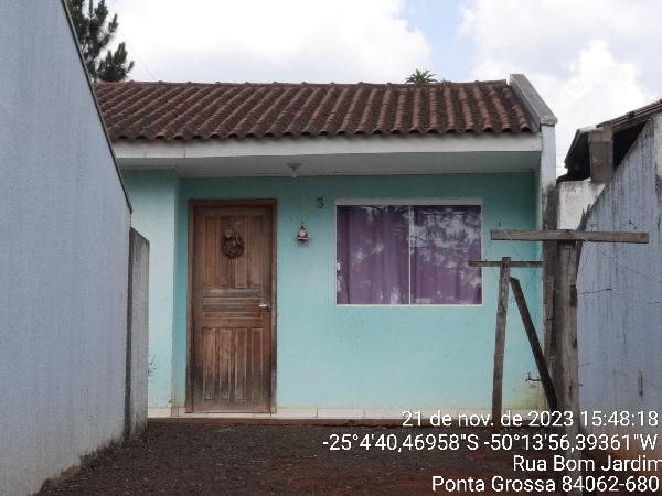 Casa de 57m² em Ponta Grossa