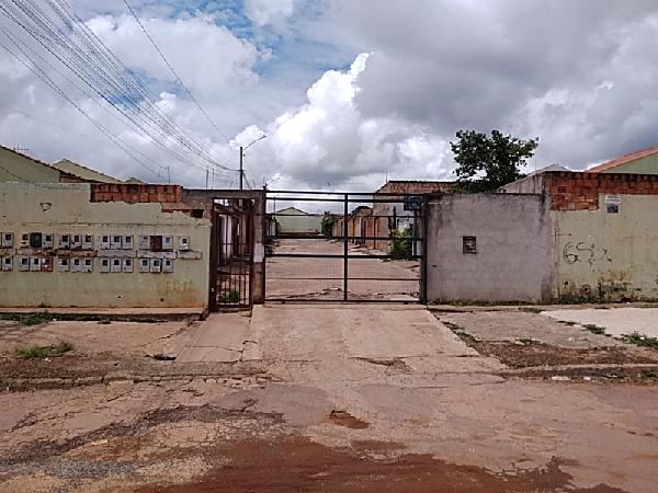 Casa de 160m² em Águas Lindas de Goiás