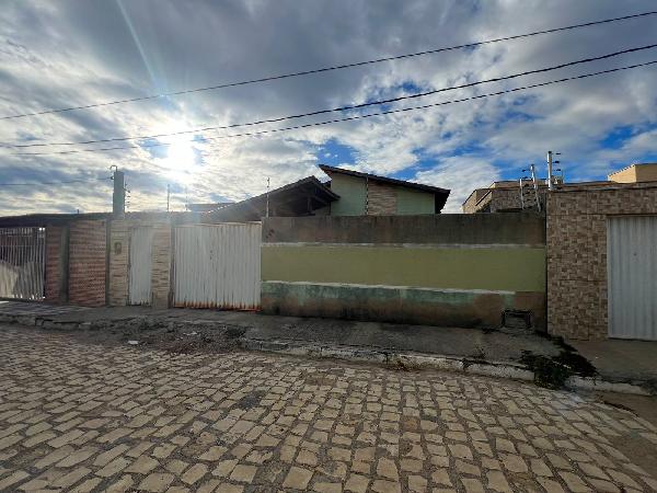 Casa de 67m² em Mossoró