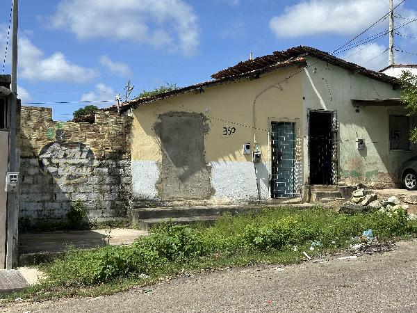 Casa de 27m² em Nossa Senhora do Socorro