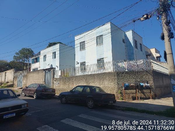 Apartamento de 38m² em Betim