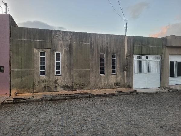 Casa de 108m² em Campo do Brito