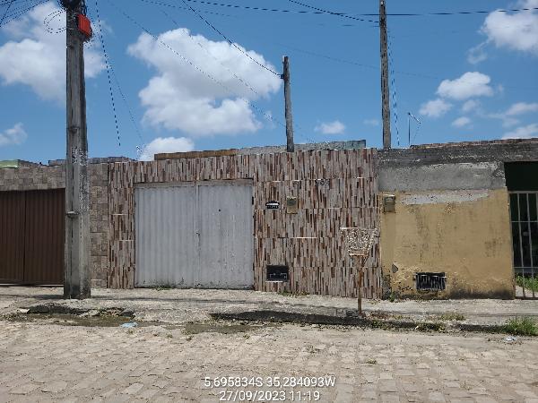 Casa de 68m² em Extremoz